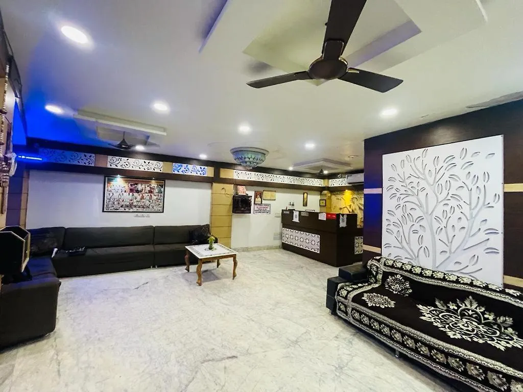 Hotel Ac Family Rooms Nagla Dhimar 3*,  India