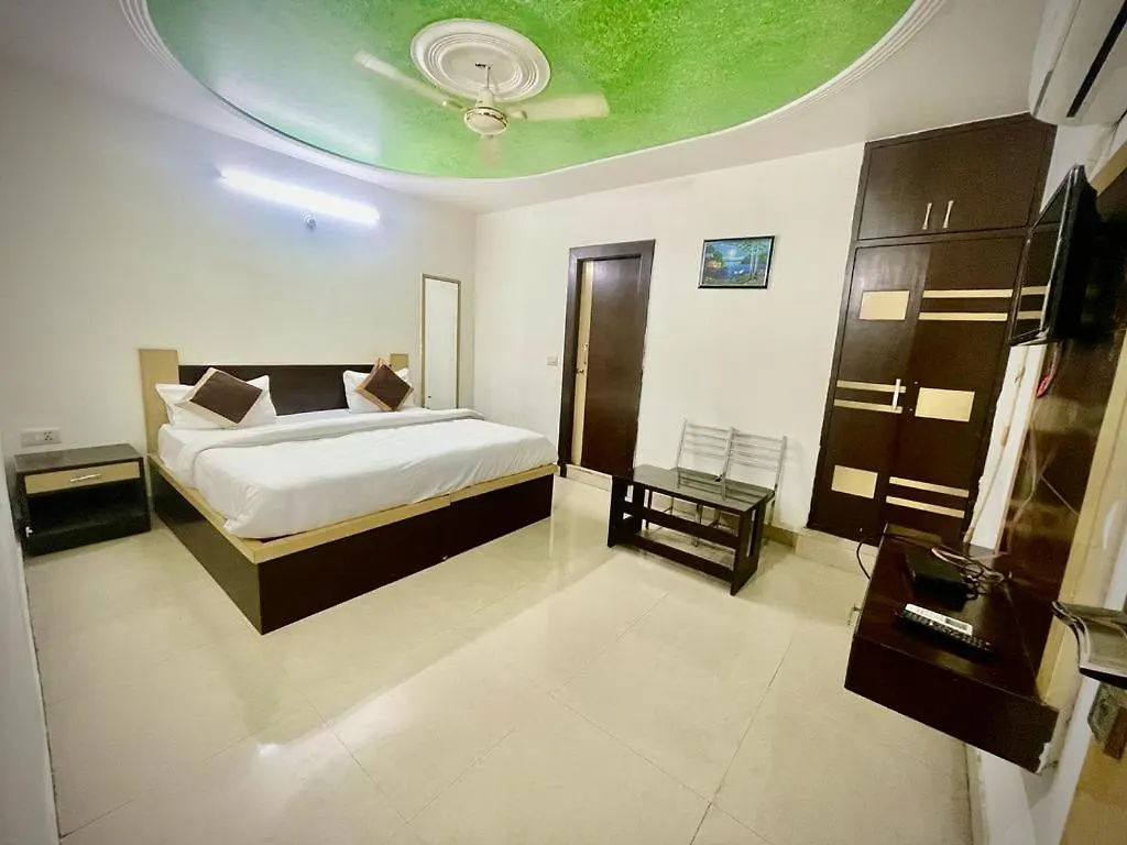 Hotel Ac Family Rooms Nagla Dhimar