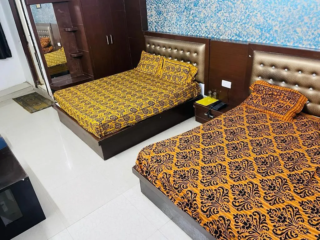 Hotel Ac Family Rooms Nagla Dhimar